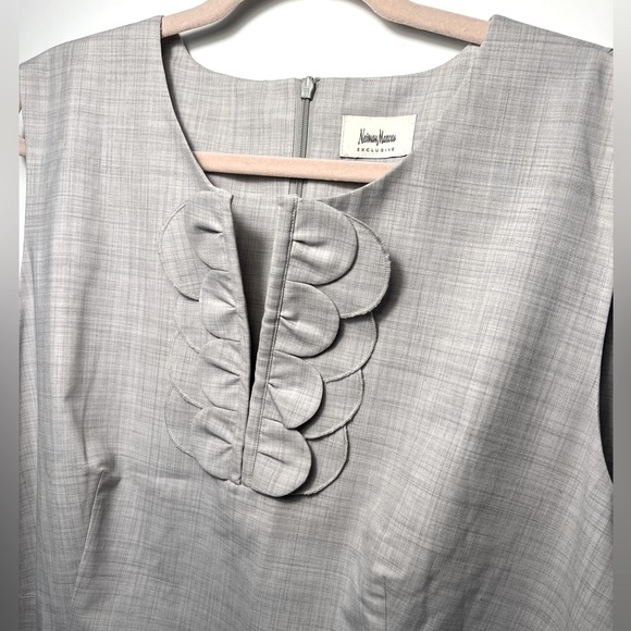 💗 HOST PICK 💗 NWOT Neiman Marcus grey lightweight wool dress sz 2X or US 20 - Picture 4 of 9